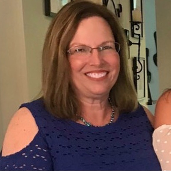 Meet your Posher, Brenda - Picture 3 of 3